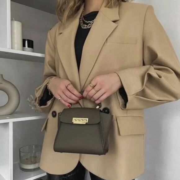 Zara Women Pleated Sleeve Blazer Light Camel Size US Medium - Picture 2 of 16